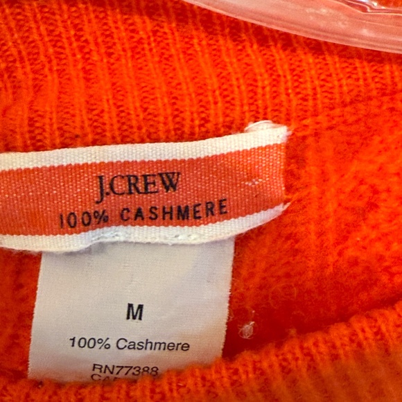 J CREW CASHMERE SWEATER - Picture 3 of 3